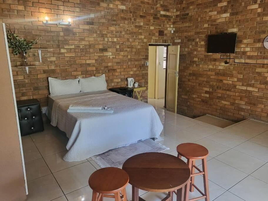 Albatrossways Lodge Сандтон Екстер'єр фото